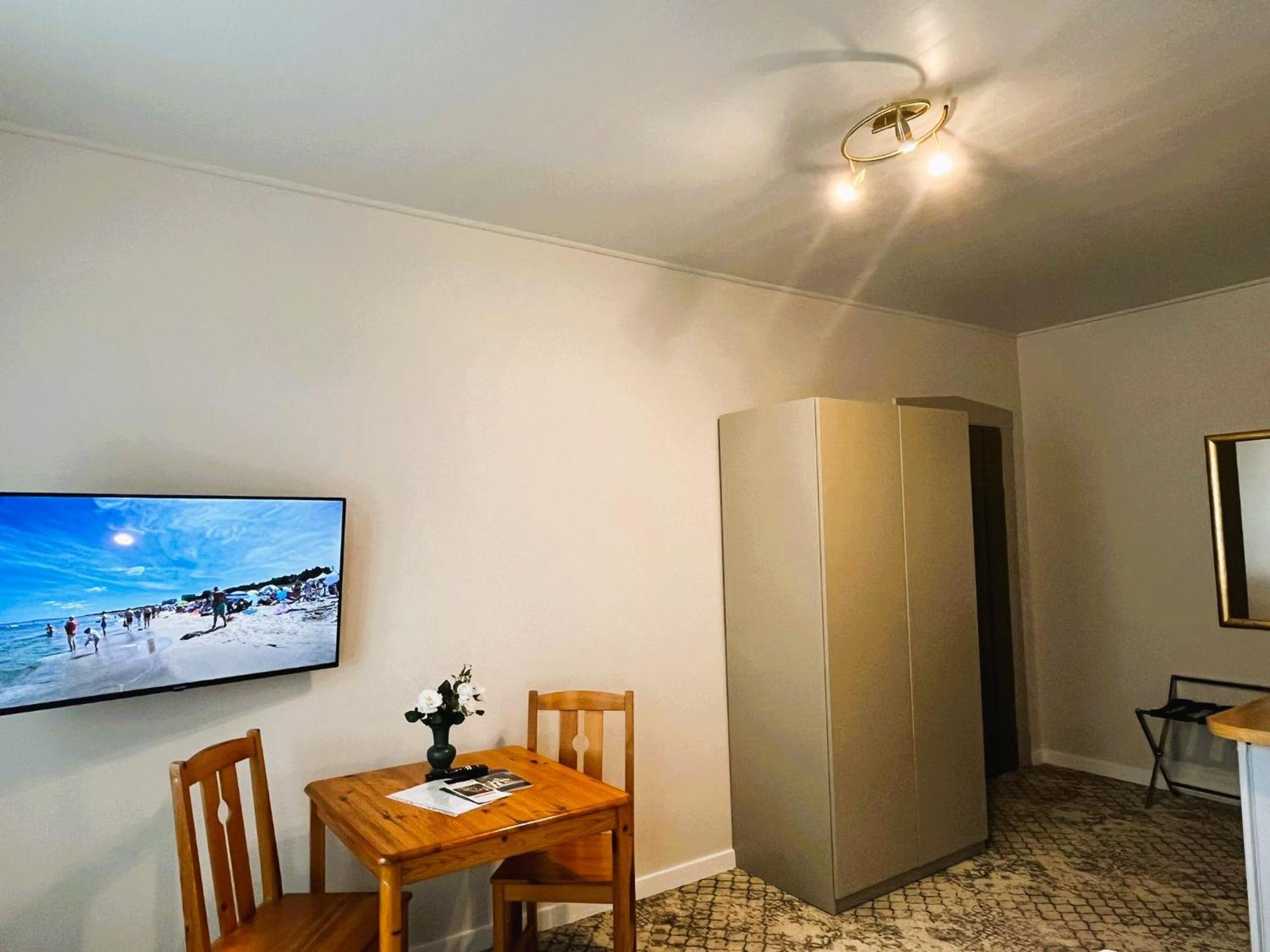Świnoujście Villa Sunny Rose Bed & Breakfast מראה חיצוני תמונה